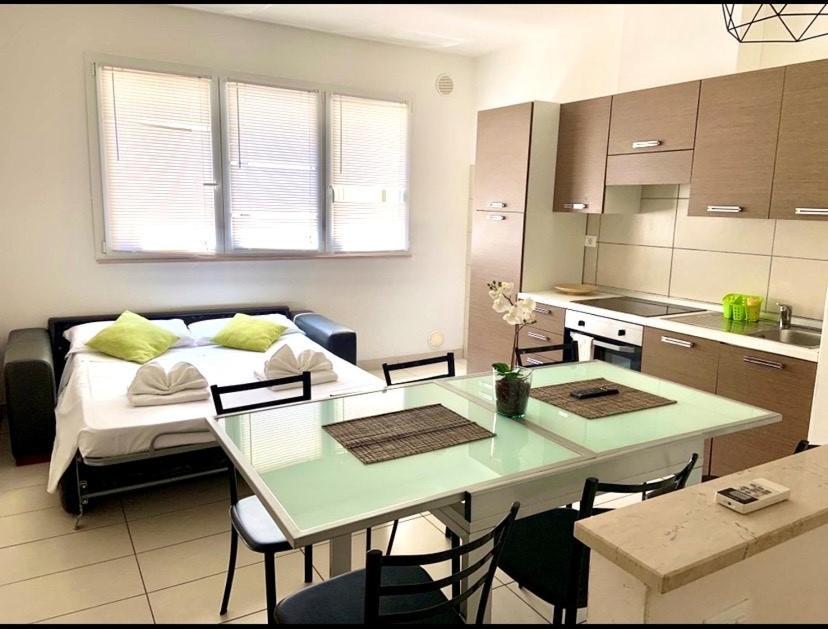 Green Residence Rimini Exterior foto